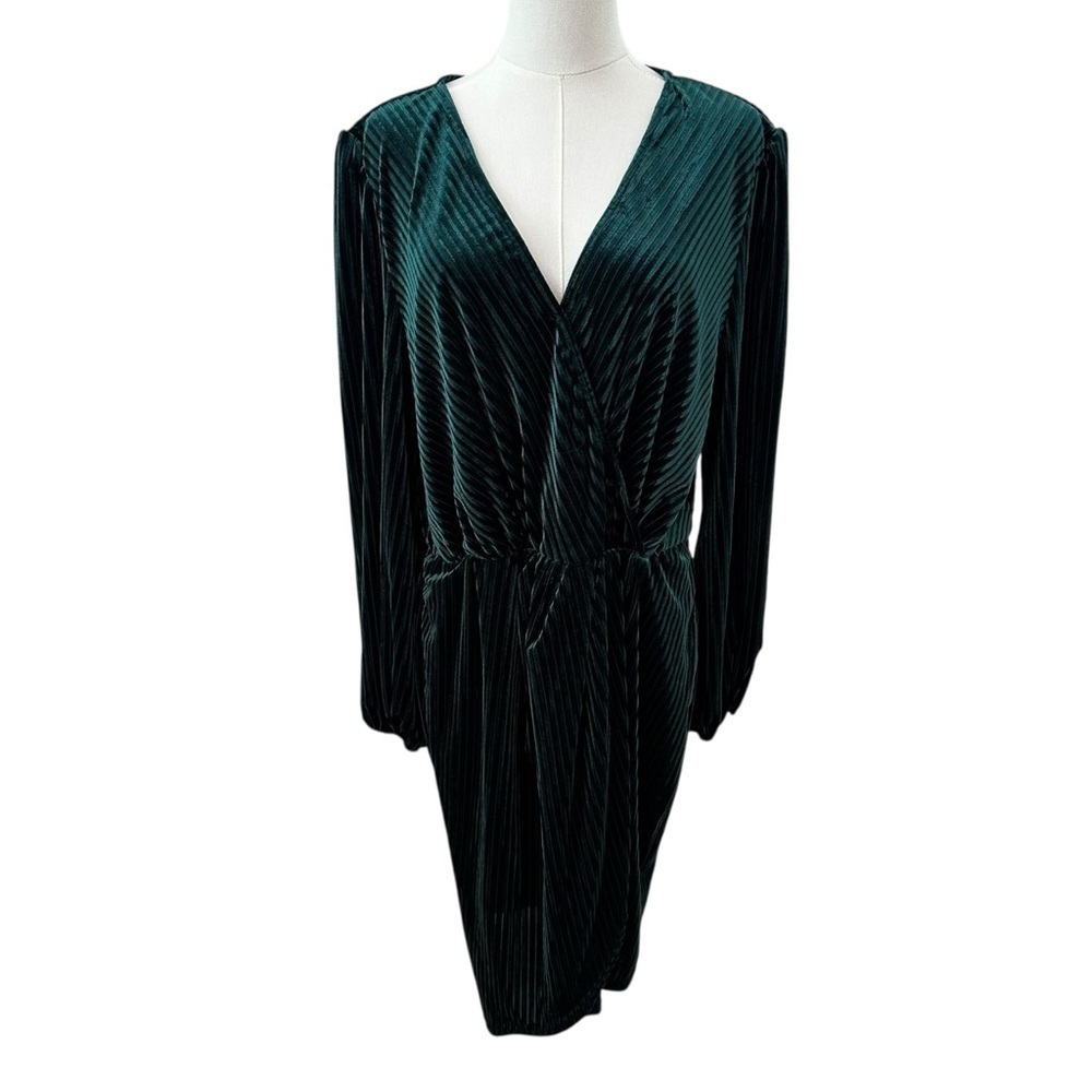 Women's XL Green Crushed Velvet Faux Wrap Party Cocktail Wedding Guest Dress